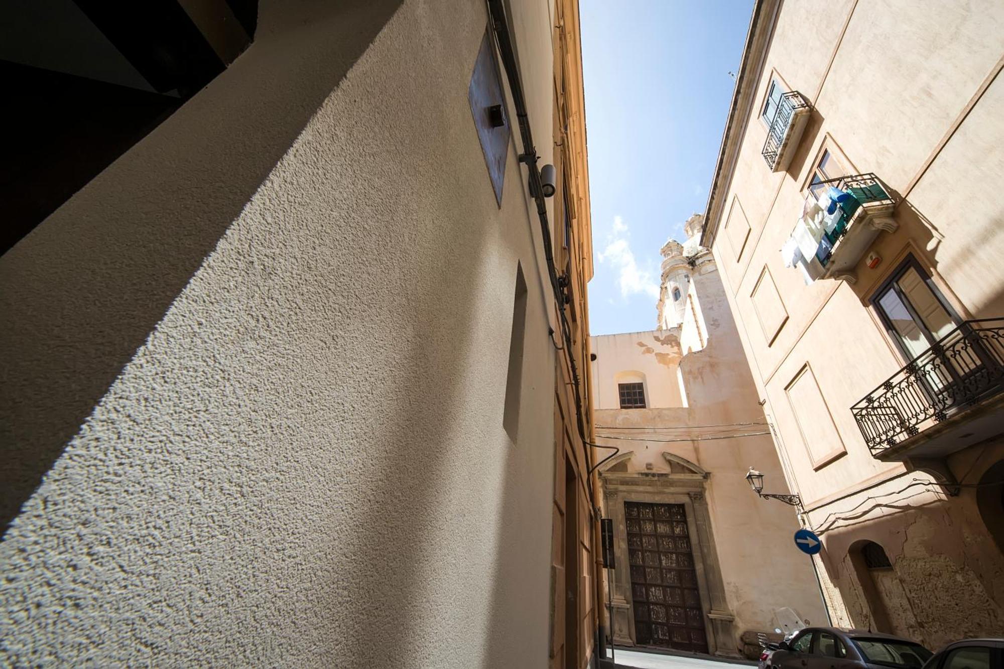 Cantiere Dell'Anima - Rooms Of Art Trapani Exterior photo