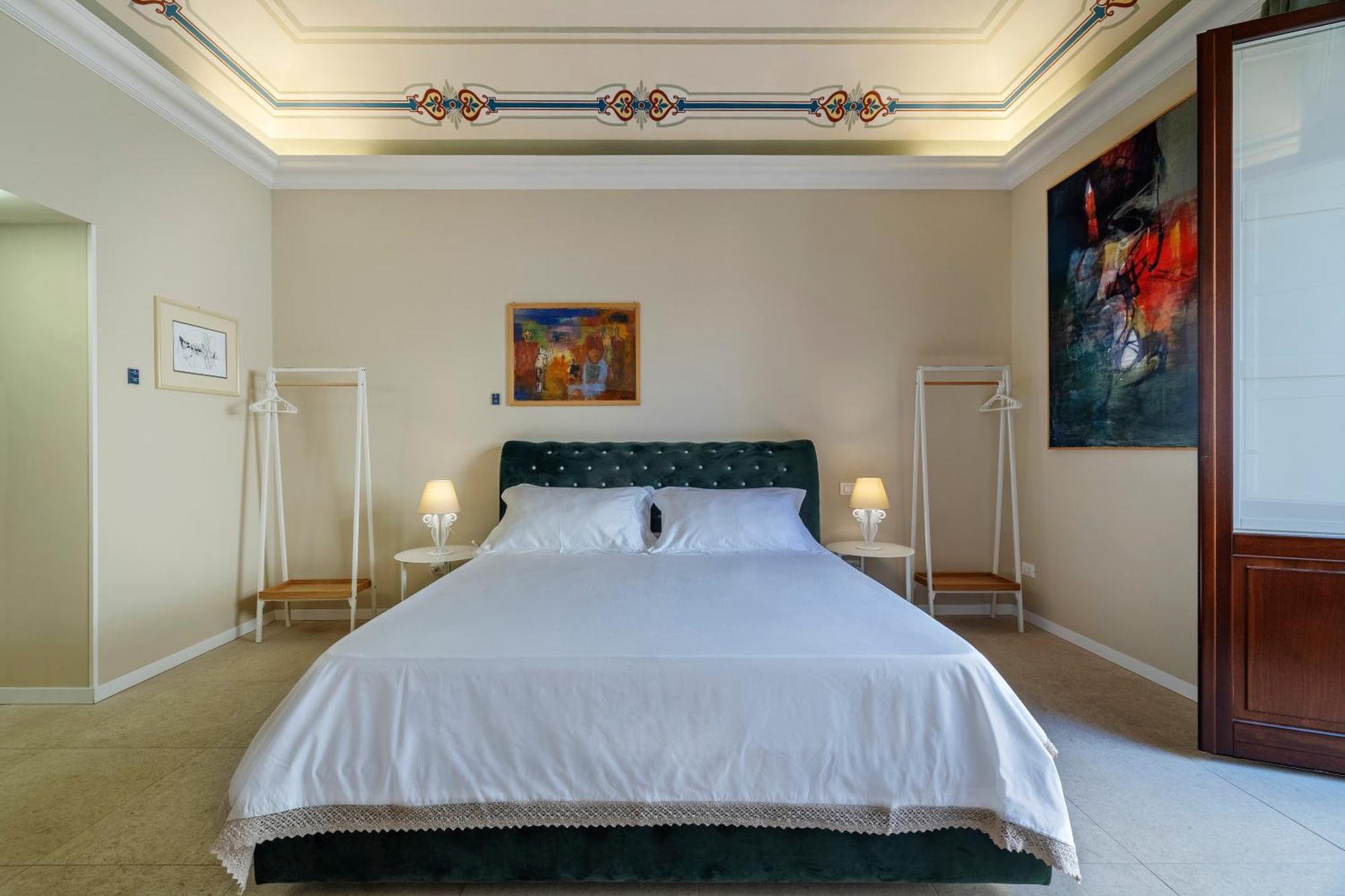 B&B Cantiere Dell'Anima - Rooms Of Art Trapani Exterior photo