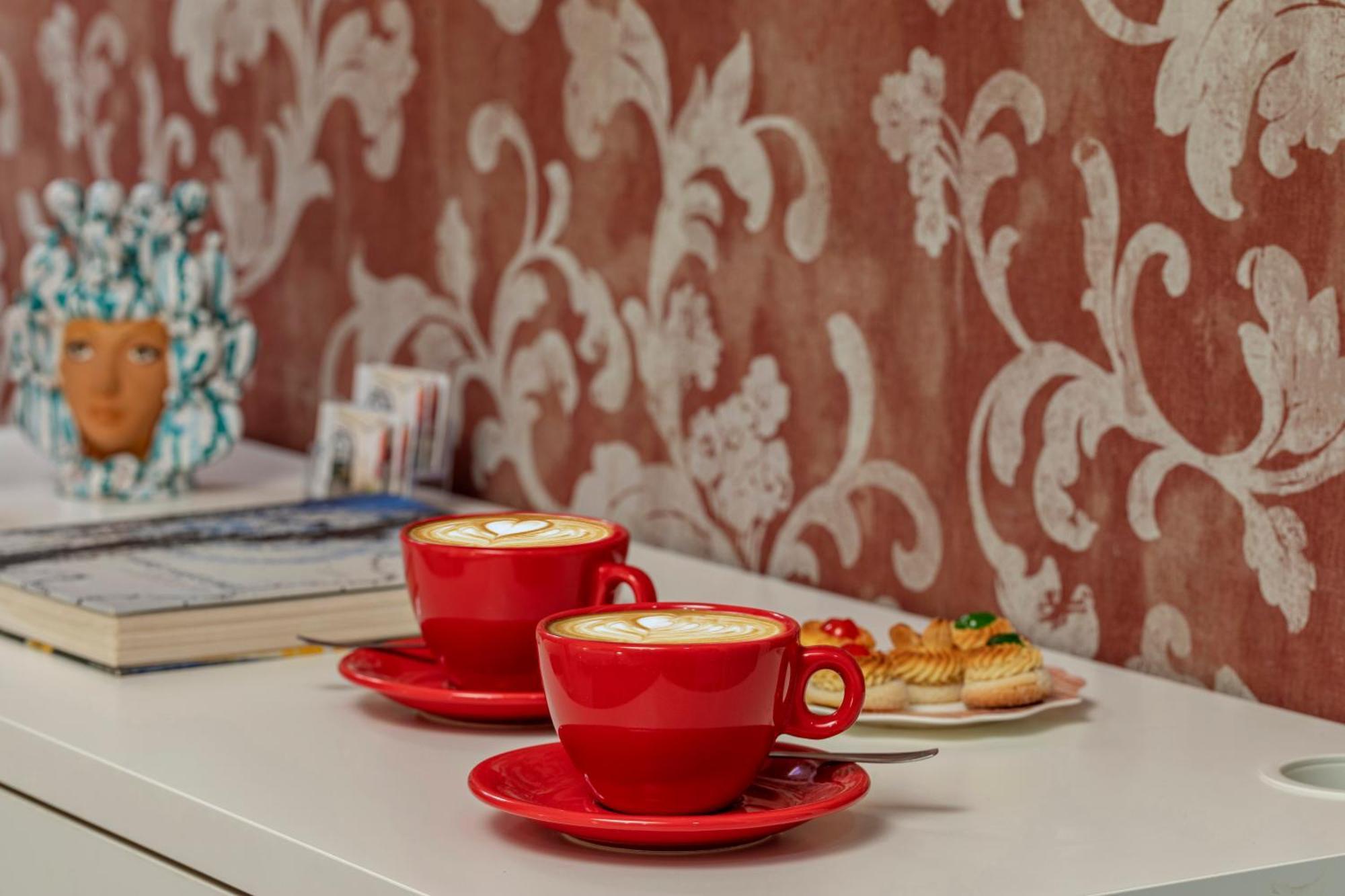 B&B Cantiere Dell'Anima - Rooms Of Art Trapani Exterior photo