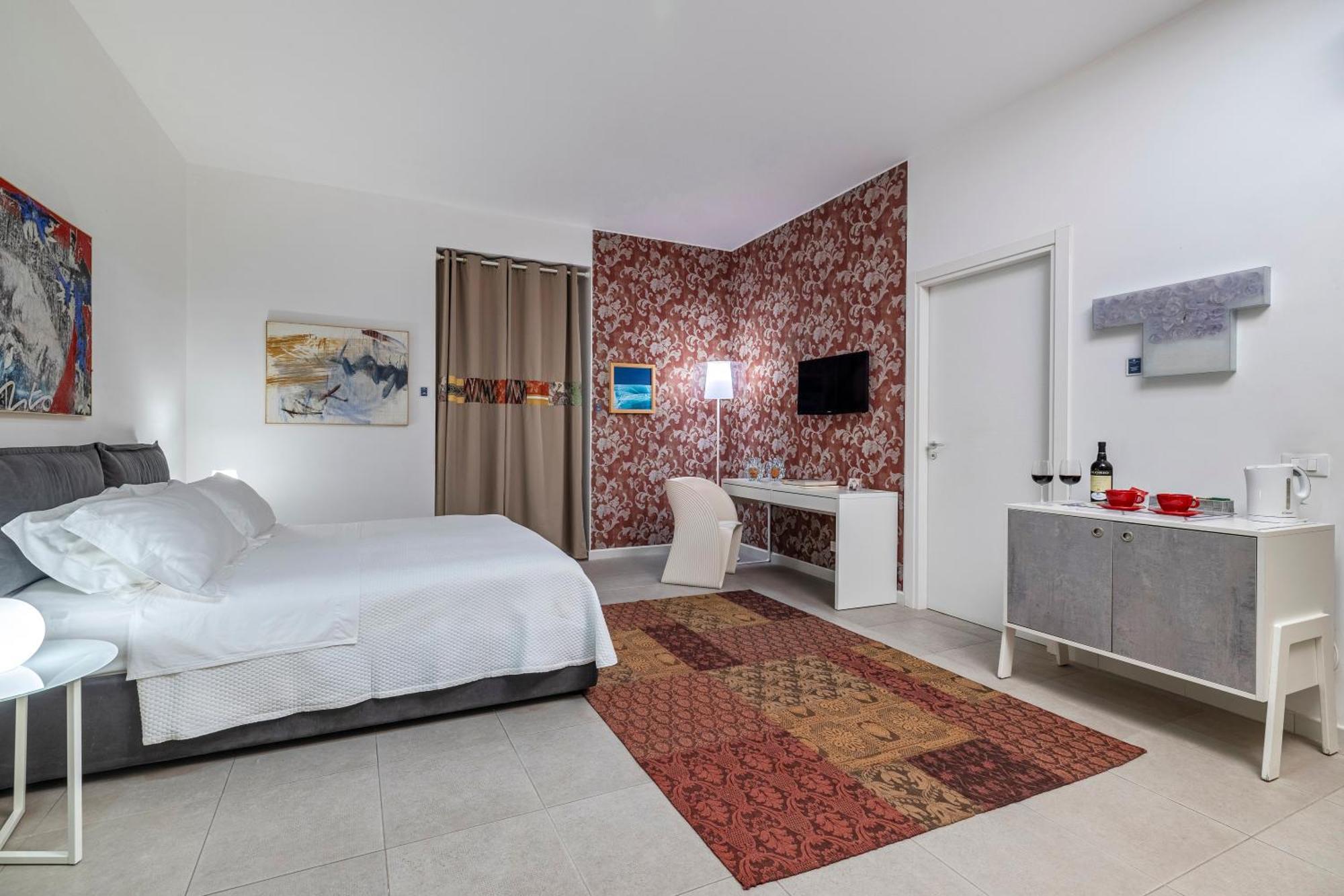 B&B Cantiere Dell'Anima - Rooms Of Art Trapani Exterior photo